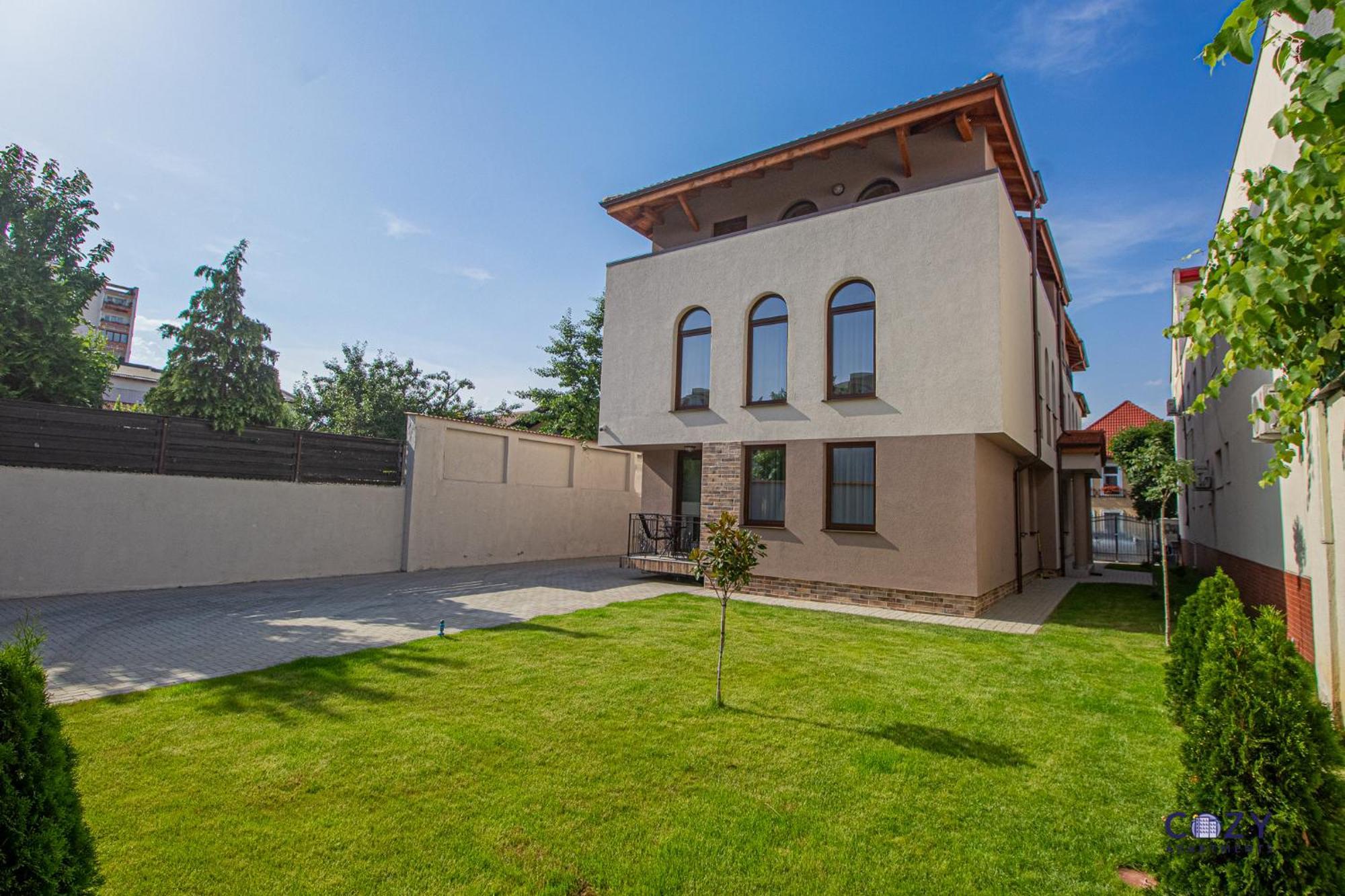 Cozy Brand New Boutique Aparthotel Brasov Exterior photo